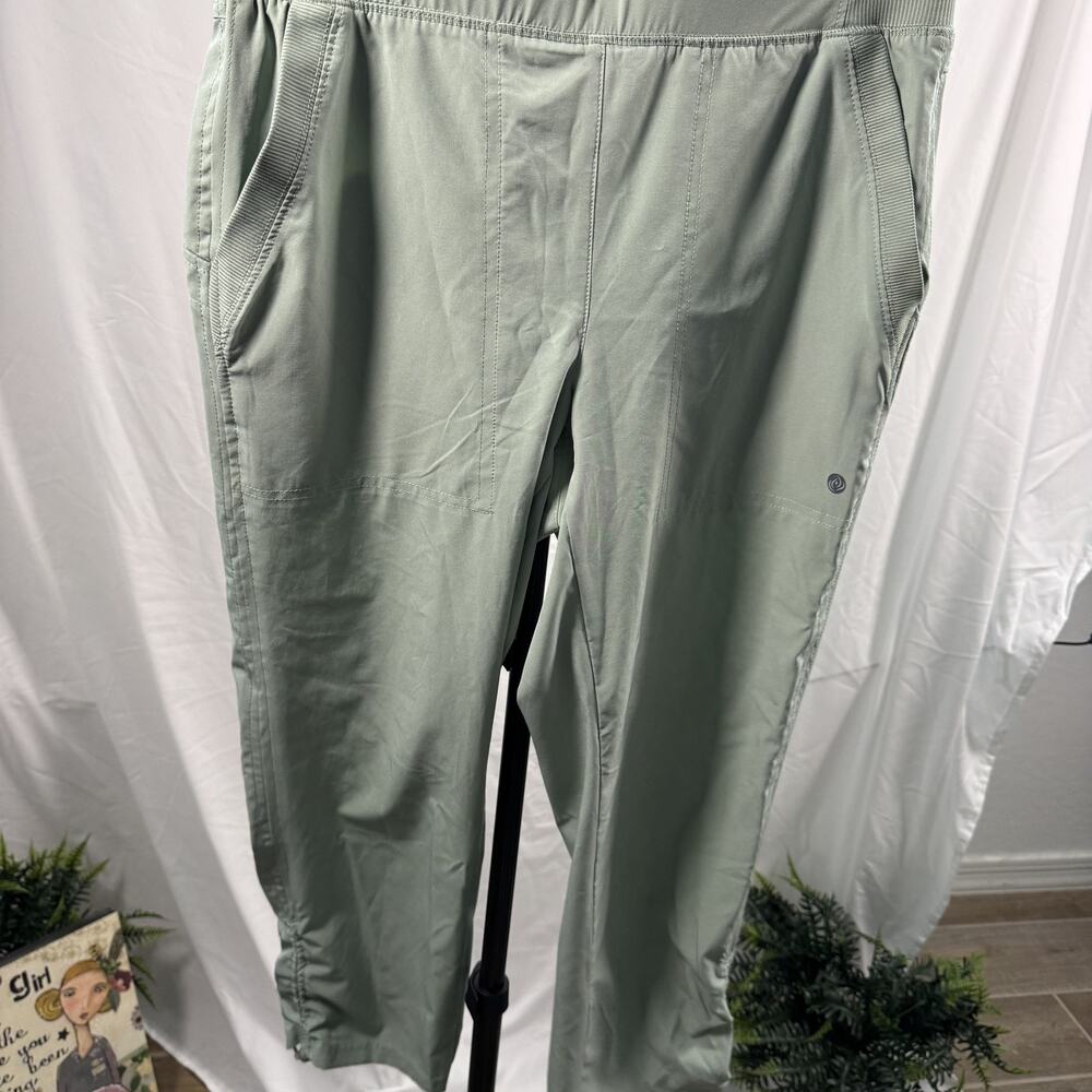 prAna Sage Green Joggers Size S Cinched Hem Hiking Travel Pants Pockets